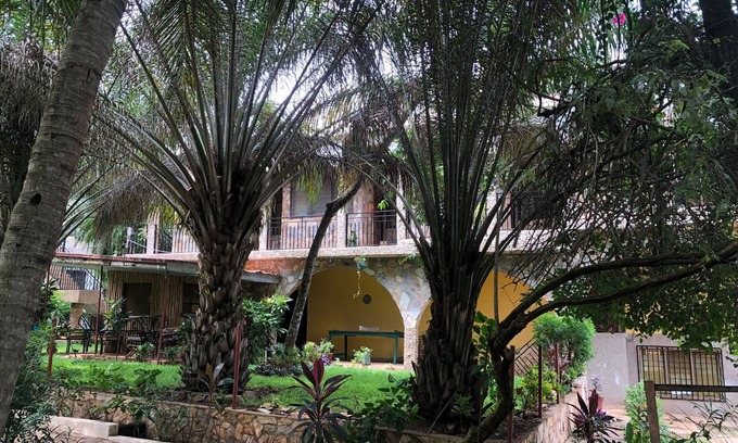 Pokuase Hotel | Legassi Gardens Apartments