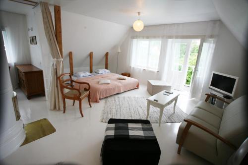 Haapsalu House | Legendide Maja Kuurordiapartment Väikse viigi ääres
