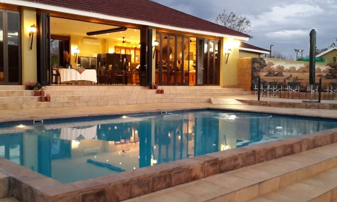 Cullinan House | Legodimo is a luxurious SELF-CATERING GAME LODGE 1 hour from Sandton