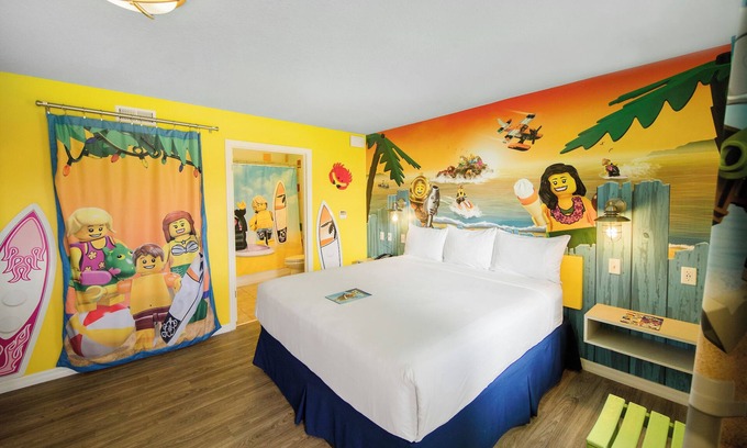 Cypress Gardens Hotel | LEGOLAND Bungalow Bliss, Family Play Areas, 2 Rooms, Water Park Access