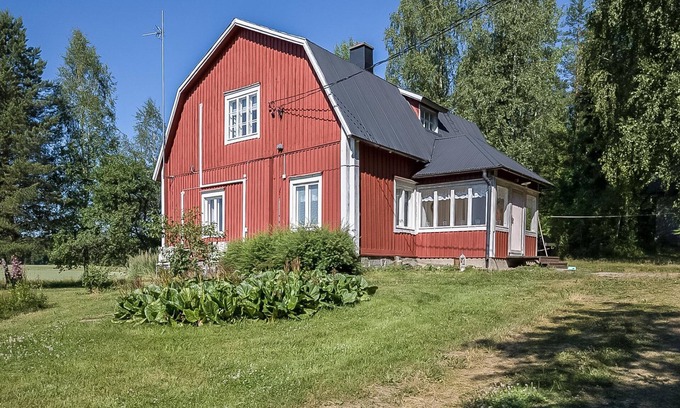 Maentsaelae House | Lehtola by Interhome