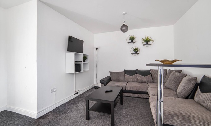 Leicester City Centre Apartment | Leicester - Apartment - Sleeps 6 - 97WS