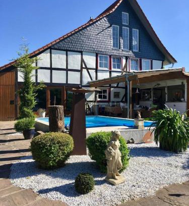 Friedland House | Leinetal-Refugium Pool I Sauna Kamin I Klavier