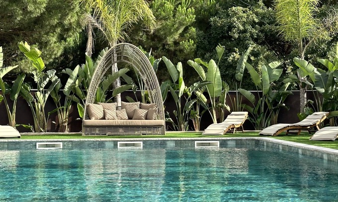 Azoia Hotel | Leiriartem Hotel