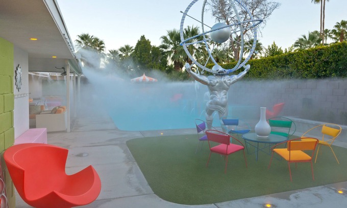 Vista Las Palmas House | Leisureland Palm Springs - Groovy Baby!