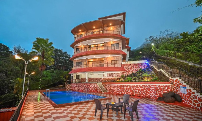 St.Stanislaus Villa Villa | Leisurely Cliffhouse Paradise Villa 5BHK, Lonavla