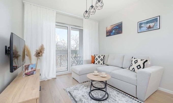 Pradnik Czerwony Apartment | Lema 19 | Bright Apartment | Near Tauron Arena