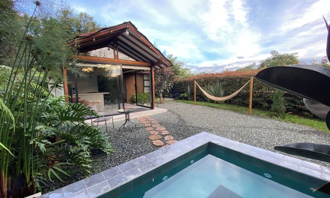 Alegrias Cabin | Lembos Cabin with Jacuzzi and sky view