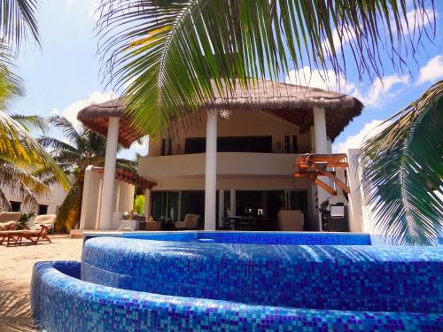Chicxulub Puerto House | Lemnus Luxury villa walking distance to Chicxulub