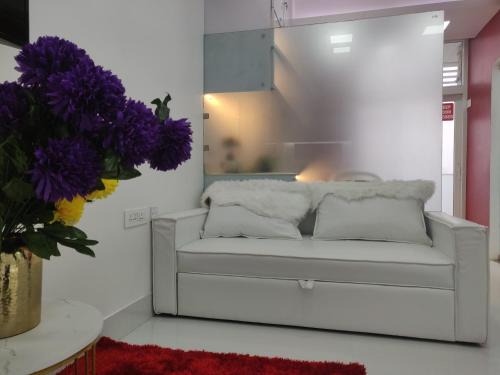 Gurugram Apartment | LeModCasa - Smart, modern, Luxury Whitehouse