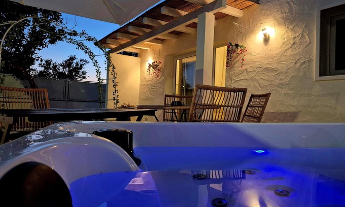Piscinas House | Lemon Court Suite Piscinas