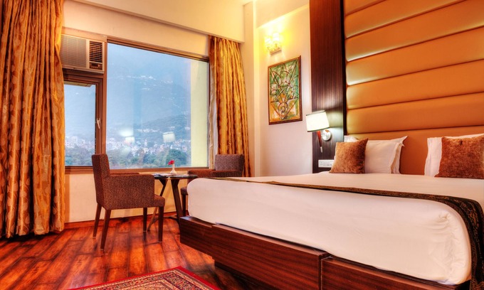 Katra Hotel | Lemon Tree Hotel, Katra