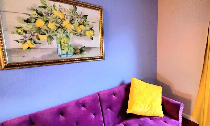 Boca Raton Apartment | Lemony Snippets Modern Lemon Themed Home
