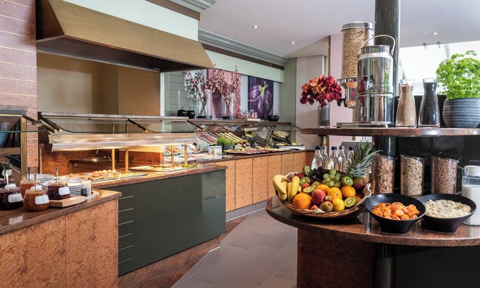 Grengel Hotel | Leonardo Hotel Köln Bonn Airport