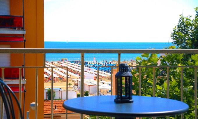 Rivazzurra Apartment | Leone sea view apartments on the Rimini seafront