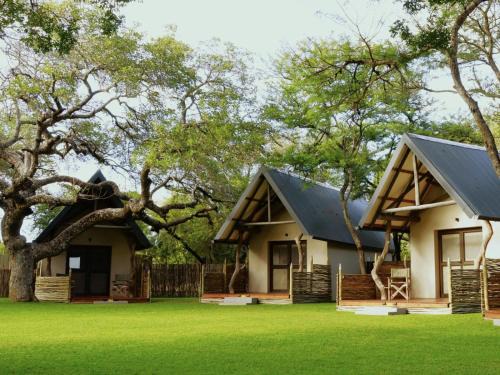 Thorny Bush Game Reserve Cabin | Leopard's Bend Bush Lodge