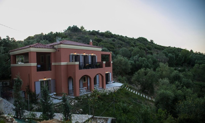 Kefalonia Villa | LEPEDA PEARL LIXOURI CEPHALONIA
