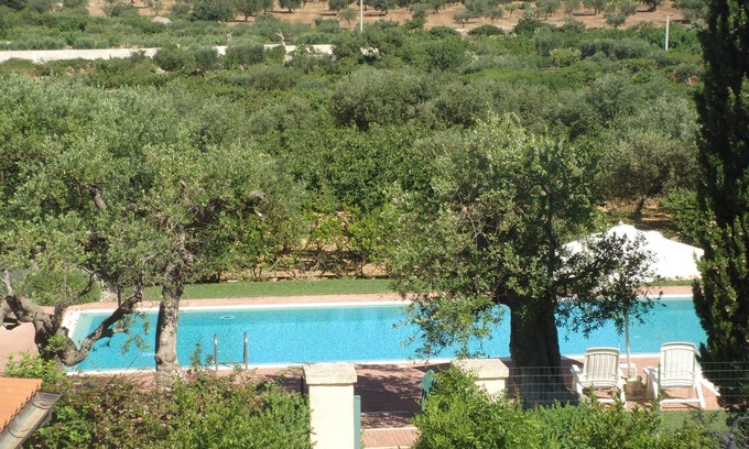 Conversano Villa | "LERALORA " COUNTRY VILLA WITH SWIMMING POOL AND PATIO CLOSE TO SEA AND FAMOUS PLACES