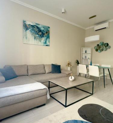 Orszagut Apartment | Lerissa Buda Residence