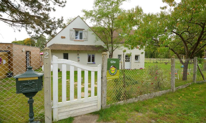 Chantambre House | "Les 2 Marmottes" your charming gîte in Essonne