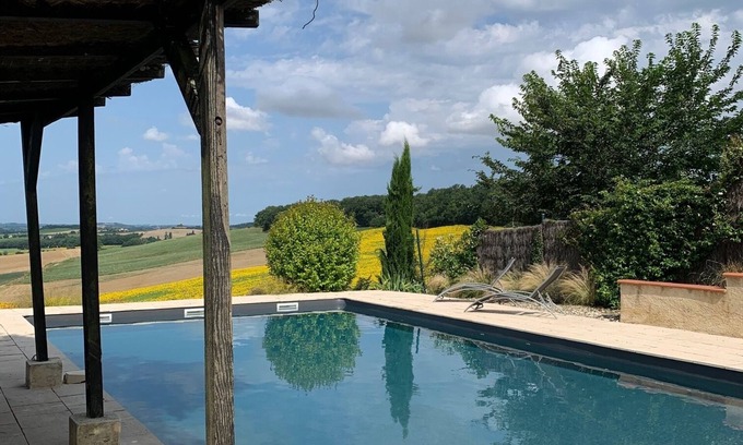 La Sauvetat Villa | Les 5 Terrasses - Gascony - SW FrancenA private pool & a fantastic view !
