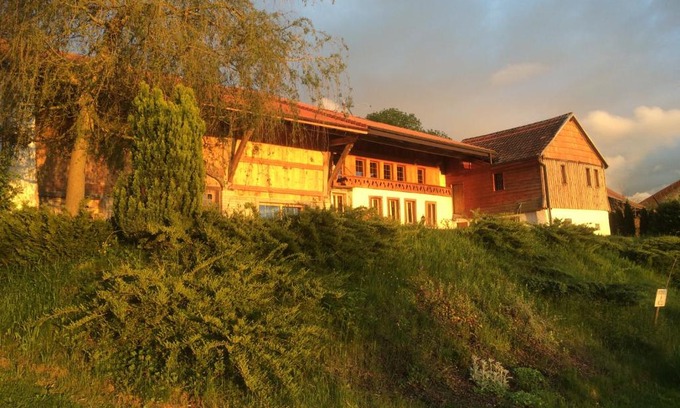 Vuisternens-devant-Romont Bed & Breakfast | Les Abeilles