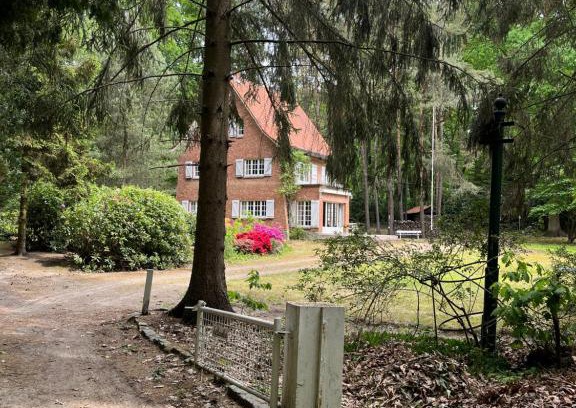Rotselaar Villa | Les Barolins