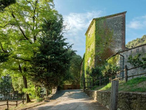 Centelles House | Les Canes