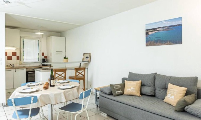 Pleurtuit Apartment | Les Caps Horniers by Interhome
