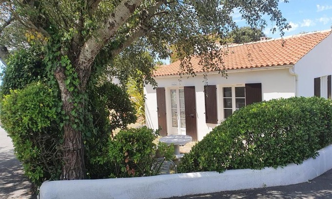 Saint-Pierre-d'Oleron House | Les Cariatides