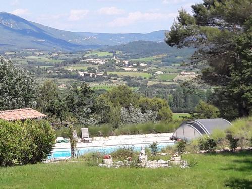 Saint-Saturnin-les-Apt Bed & Breakfast | Les Cerises
