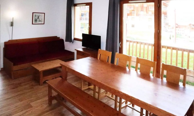 Les Orres Apartment | Les Chalets De Bois Mean - Apartment 3 rooms for 8 people Les Orres 1800