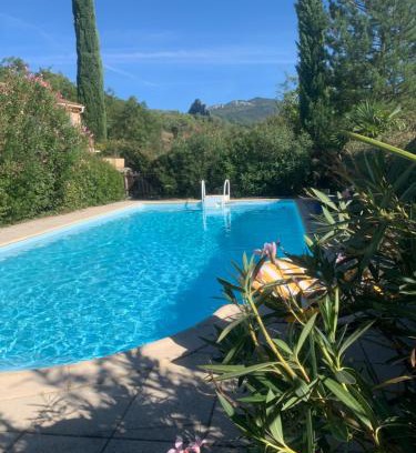 Buis-les-Baronnies Bed & Breakfast | Les chambres des Baronnies