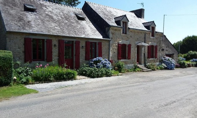 Le Saint House | Les chambres de Marie