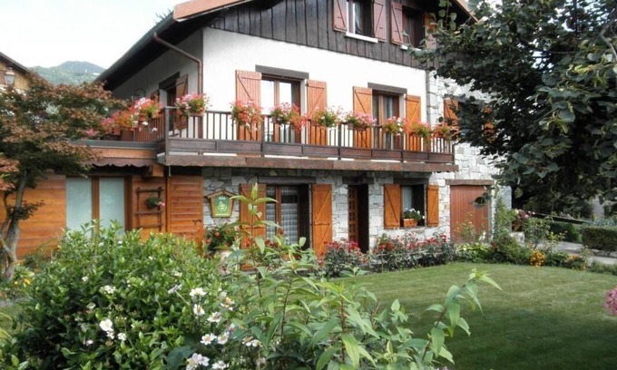 Seez House | LES CHAVONNES - SEEZ