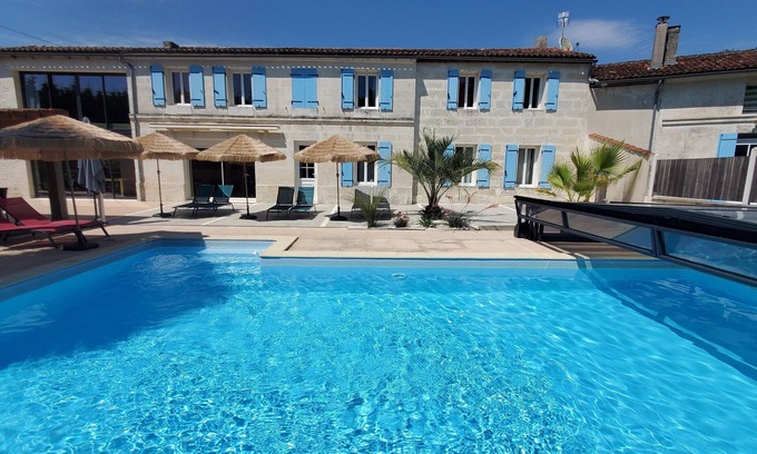 Chaniers House | Les Cuves