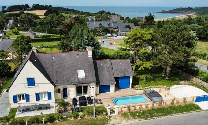Cancale House | Les Daules