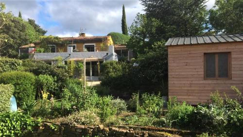 Mons House | Les deux chemins