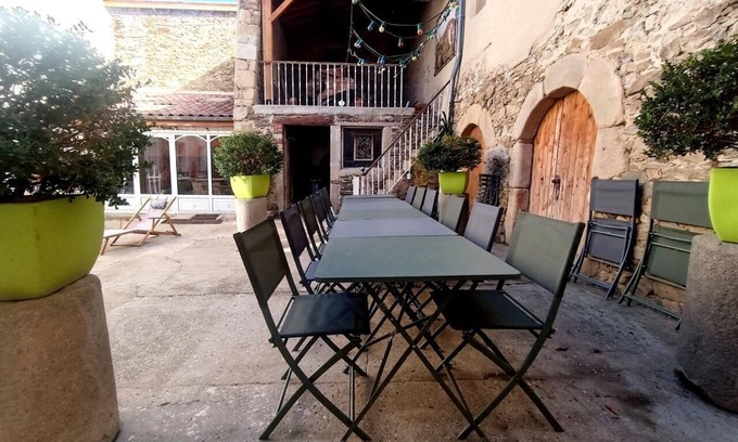 Saint-Jean-de-Touslas House | Les Gîtes de la Tour - Grand Gîte
