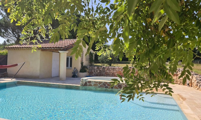 Rians House | Les Glycines-piscine à Débordement