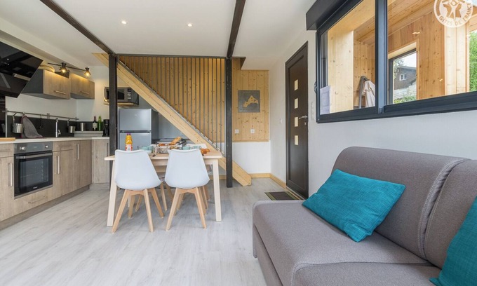 Saint-Alban-de-Montbel House | LES Hamacs DU LAC - St-alban-de-montbel