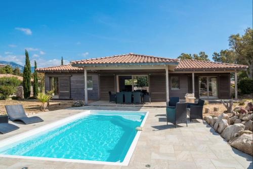 Figari Villa | Les Hameaux De Buttaciolo
