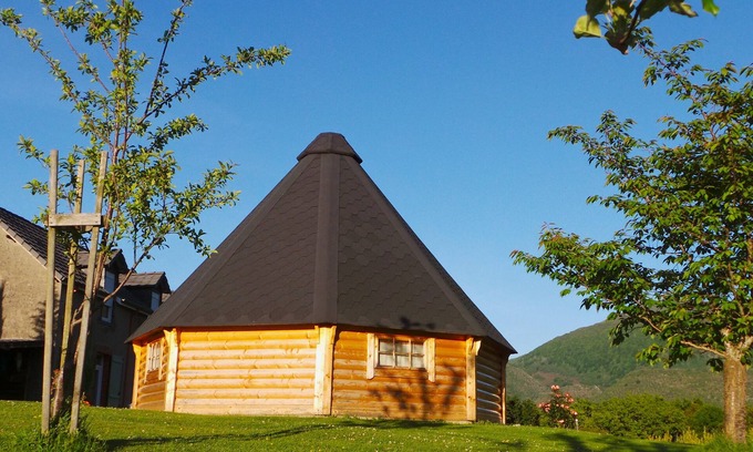 Arthez-d'Asson Bed & Breakfast | Les Hauts de Hurlevents - Le Buffalo