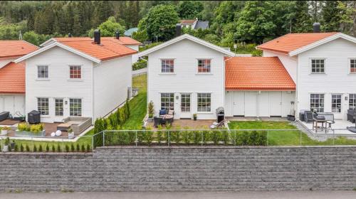 Gjerdrum Municipality House | Les Homes - Modern & Cozy Stay Near Oslo Airport