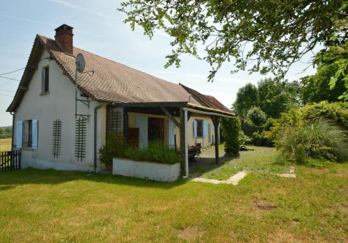Savignac-Ledrier House | Les Hydrangeas - classé 3 étoiles meuble de tourisme