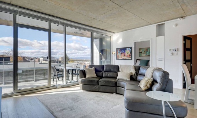 Vieux-Quebec-Cap-Blanc-colline Parlementaire Apartment | Les Immeubles Charlevoix - 760516