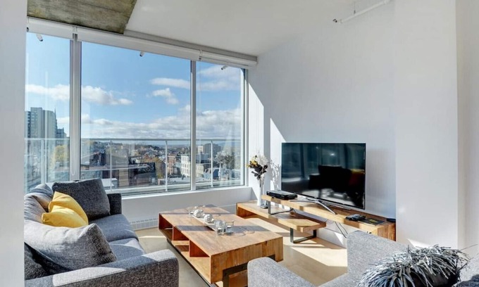 Vieux-Quebec-Cap-Blanc-colline Parlementaire Apartment | Les Immeubles Charlevoix - 760705