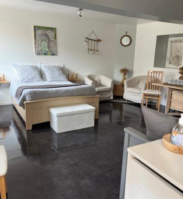 Vexin-sur-Epte Bed & Breakfast | Les Jardins d'Eva et Gotham