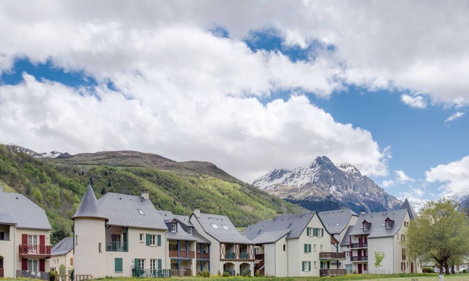 Peyragudes Apartment | Les Jardins de Balnéa by Interhome