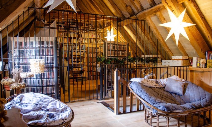 Lunan House | Les Jardins de la Contie